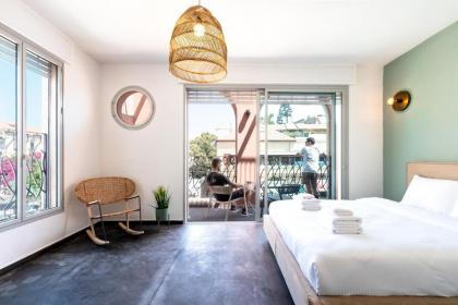 KEDEM - By Beach Apartments TLV - image 18