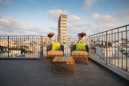 Emilia TLV - image 11