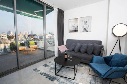 Emilia TLV - image 8