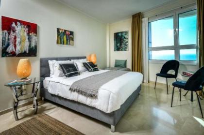Picturesque 3BR Apt w Balcony & Parking Near Beach by Sea N' Rent - image 20