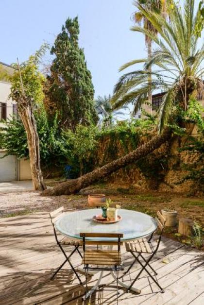 Secret Jaffa Garden - image 10