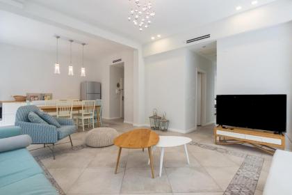 Charming 2 Bdr Apartment Garden Dizengoff #TL41 - image 9