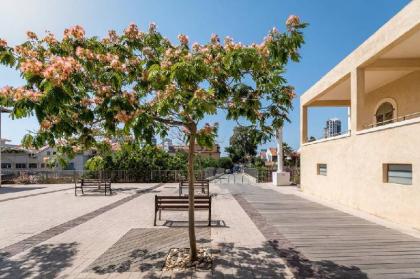 Trust Inn - Neve Tsedek Tower Amazing sea view Balcony & Parking - image 5