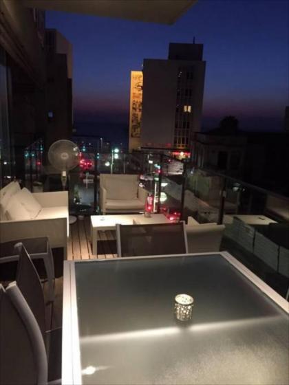 Amazing Sea View - Luxury Apartment & Parking - image 2