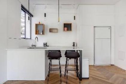Trust Inn - Lovely & trendy at Nordau - image 12