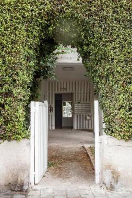 Trust Inn - Lovely & trendy at Nordau - image 15