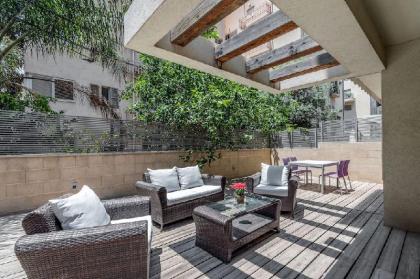 Trust Inn-Kalisher Stunning Duplex Terrace/parking - image 3