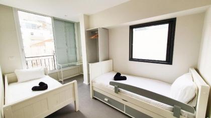 Design 3 Bdr Huge Rooftop Beach Side #TL57 - image 12
