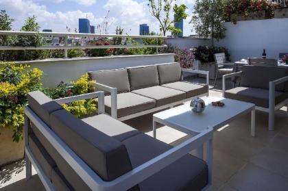 Design 2 Bdr Duplex Penthouse Rothschild #TL54 - image 4