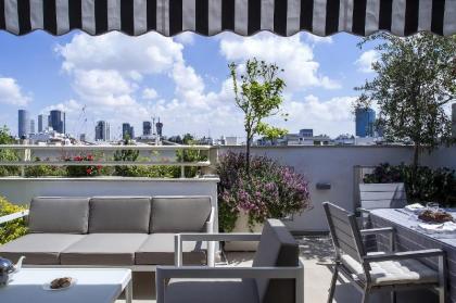 Design 2 Bdr Duplex Penthouse Rothschild #TL54 - image 5