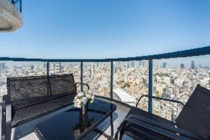 Awesome 1BR apartment with Amazing Balcony - image 8