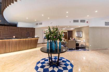 Luxurious 90sqm 2BR Beach Front - image 2