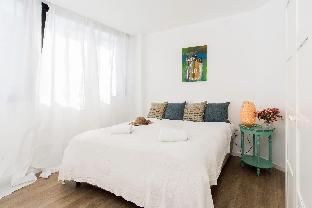 High Quality Designed 3 BR Apartment Hayarkon 185 - image 4