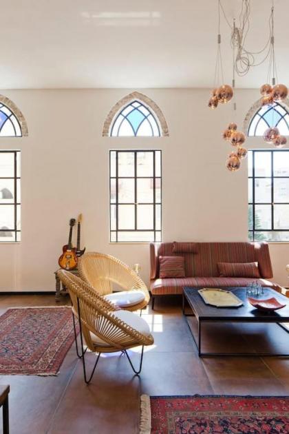Luxe Jaffa 1 Bed Apartment by Sea N' Rent - image 20