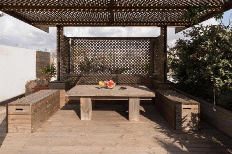 Luxury in Super Location Access to Rooftop W/ View - image 4