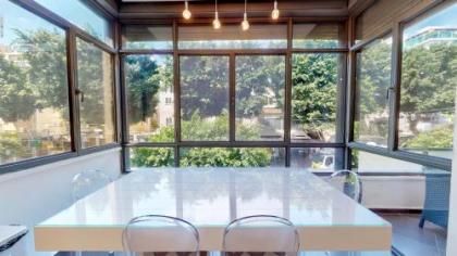Spacious 3-BR with Terrace in Dizengoff - image 14