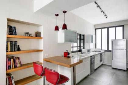 Nordau BLVD 2 Bedrooms - image 10