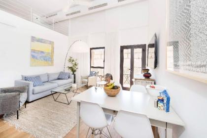 Beautiful 2 -BR apartment on the beach - Roslan St - image 16