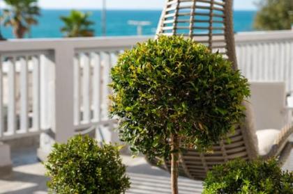 Hermitage Hotel - image 13