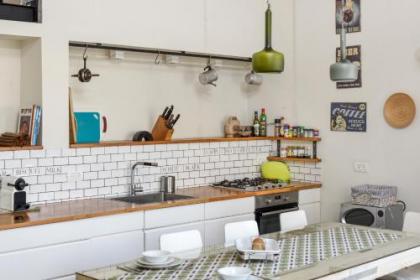 TLV Loft Paradise with Balcony Roof Top & Mamad by Sea N' Rent - image 12