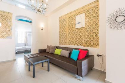 Home of Art in Neve-Tzedek Heart - image 14