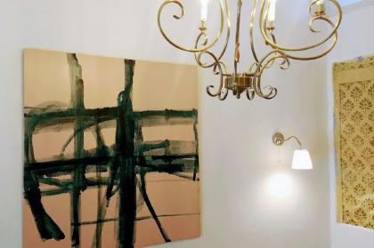 Home of Art in Neve-Tzedek Heart - image 9