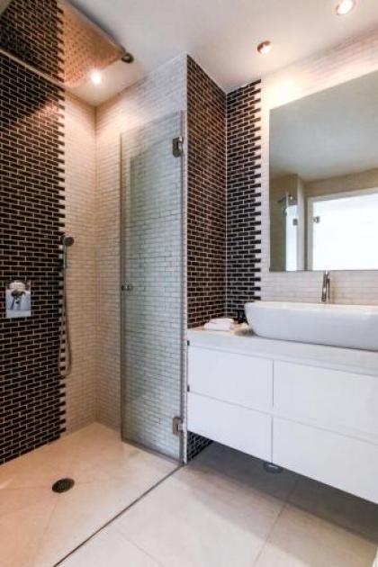 Luxury Condo & Spectacular View by FeelHome - image 8