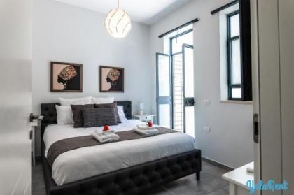 YalaRent Boutique Apartments in Jaffa's Flea Market - image 10