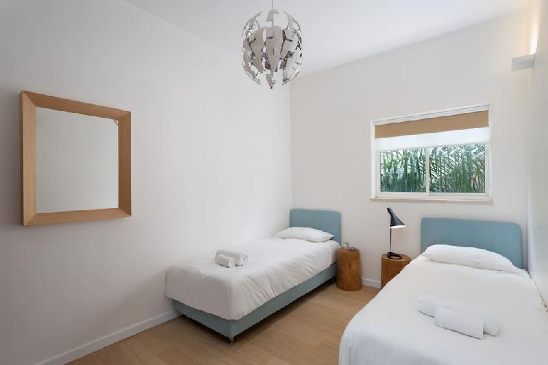 Lively 3BR in Shenkin by HolyGuest - image 3