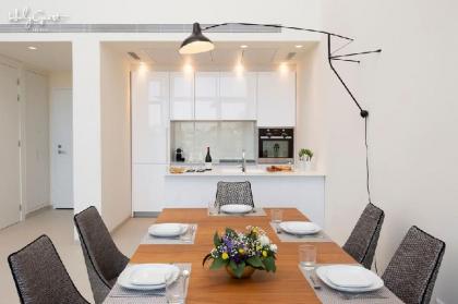 Unique Loft 1BR in White City by HolyGuest - image 10