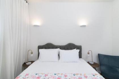 Rabin Square by TLV2RENT - image 8