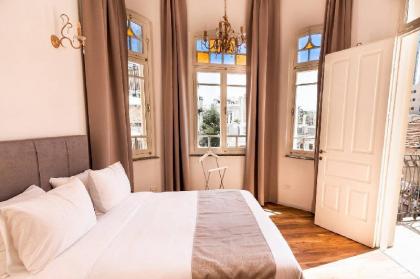 Two bedrooms apartment balcony by House of Palm - image 6