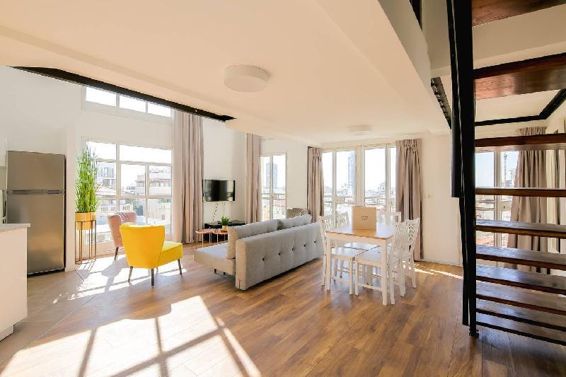 Duplex with Panoramic view on Tel Aviv - Sea view - image 6