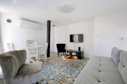 Superior 2 Bedrooms Penthouse by House of Palm - image 9