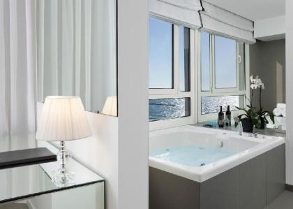 Sea Executive Suites - image 1