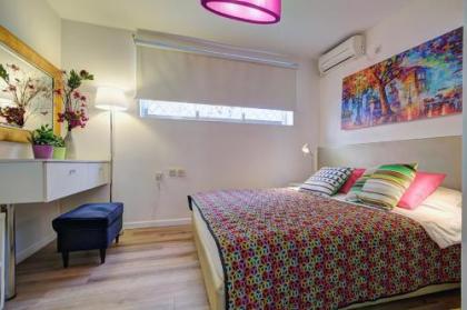 Lisetta - By Beach Apartments TLV - image 19