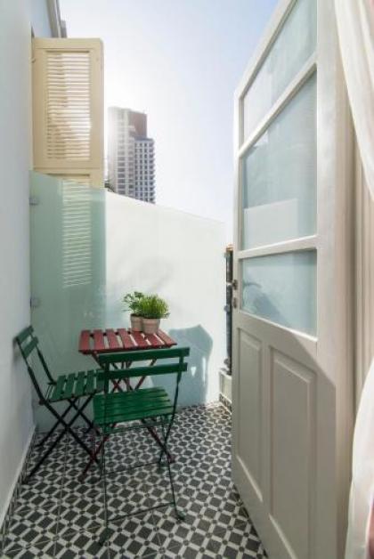 Lisetta - By Beach Apartments TLV - image 4
