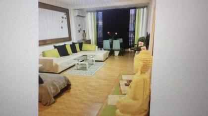 All in 3 minutes Apartment (by The Beach) - image 8