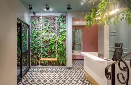 Dizengoff Garden Hotel - image 10