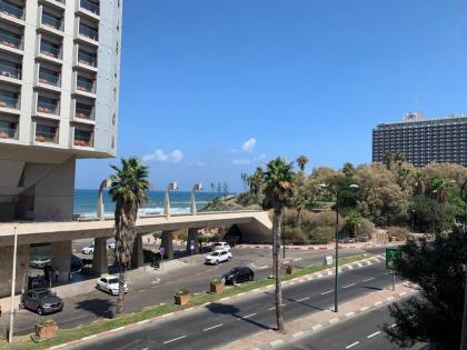 Sea View 2 bedroom apartment with Bomb Shelter - image 10