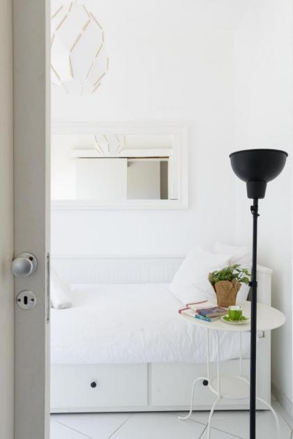Sea View 2 bedroom apartment with Bomb Shelter - image 19