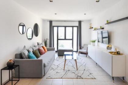 Peaceful 2BR in Noga by HolyGuest Tel Aviv 