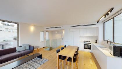 Authentic 3BR Penthouse in Ben Gurion by HolyGuest - image 19