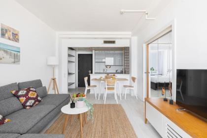 Beach Front Apartment with Amazing Panoramic Sea View Balcony by Sea N' Rent - image 19