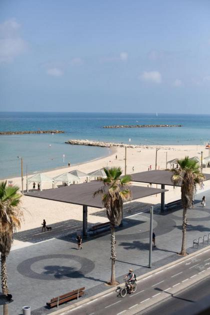 Beach Front Apartment with Amazing Panoramic Sea View Balcony by Sea N' Rent - image 6