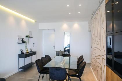 YalaRent Midtown towers TLV - image 7