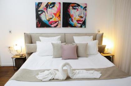 YalaRent Midtown towers TLV - image 9