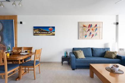 Cozy 3BR Apt w Big Windows 5 Min Walk From Beach by Sea N' Rent - image 20
