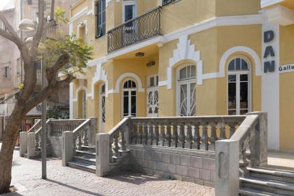Elegant Apartment w Balcony & Mamad in Heart of Tel Aviv by Sea N' Rent - image 5