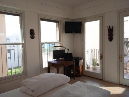 Jaffa sea front luxury Duplex Port & Old City 2m walk - image 10